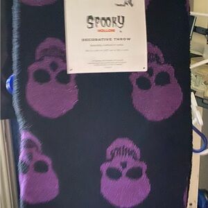 Purple Skull Throw Blanket 50 x 60 NEW